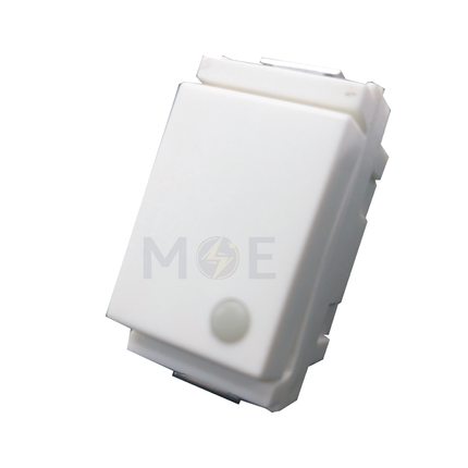 Glamour Reversing Switch White 250V 16A 1Module | G21002-WH | مفتاح تربل دركسيون ابيض