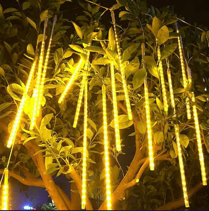 Meteor Shower Rain LED Light String Light Warmwhite 540L 12V 4mt 10 Tubes | حبل زينة ليد نيزك ورم وايت مع ترانس