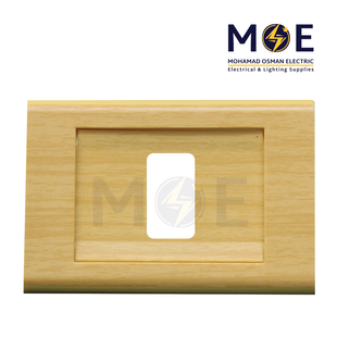 Abbas Margo Cover Plate Aro Light*Aro Light 1module | 2900-22-MRG-ADP | بلاك مفرد مارجو خشبي سندياني ارو فاتح على ارو فاتح مع ادبتر