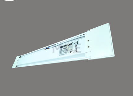 Megaman LED Light Fixture White Daylight 18W 60cm | MXL2027-060/DL | شاسي عريضة ليد ابيض دايلايت