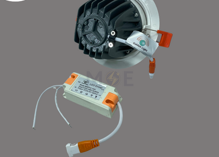 Goldenlight LED COB Downlight/ Panel Light White Ceiling Flush Mounted Adjustable Circular Warmwhite 3000K 7.5cm 15W | MBZ015 | سبوت ليد مدور مخفي متحرك ابيض ورم وايت