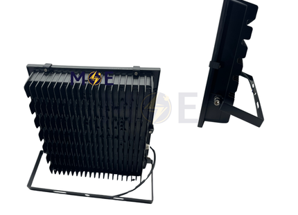 Cuperlight COB LED Floodlight 150W Daylight 6000K 15000Lm IP65 | FLD5054 | برجكتور ليد انارة مطري دايلايت