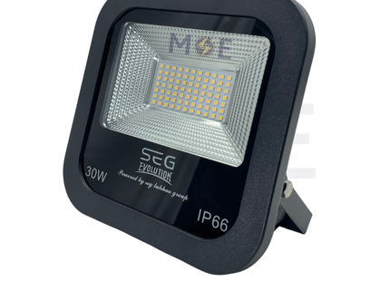 SEG SMD LED Floodlight 30W WarmWhite 2700Lm IP66 | برجكتور ليد مطري ورم وايت