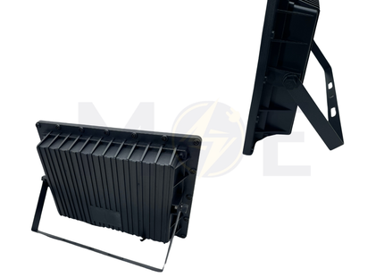 SMD LED Floodlight Solar With Solar Panel & Remote Control 300W Daylight 3100Lm IP65 | LAPLEDSOLFL3100LM | برجكتور ليد مع لوحة طاقة شمسية و ريموت كونترول دايلايت