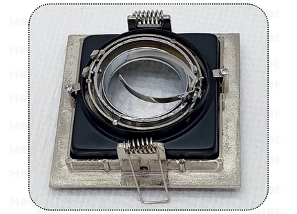 Downlight / Spotlight MR16 Frame Chrome Recessed Adjustable Square Trimless 9cm | KG-701 | سبوت فارغ ترملس مربع مخفي كروم متحرك