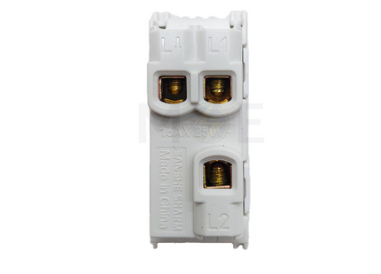 Sanshe Sharm 2way Switch Flat white 1P | SH-1102 مفتاح دوبل دركسيون مسح ابيض