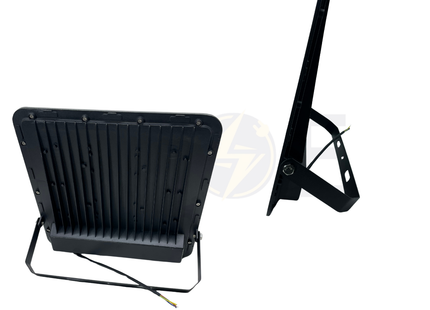 Cuperlight SMD LED Floodlight 300W Warmwhite 3000K IP66 | CU-300W Lens | برجكتور ليد انارة مطري اسود ورم وايت