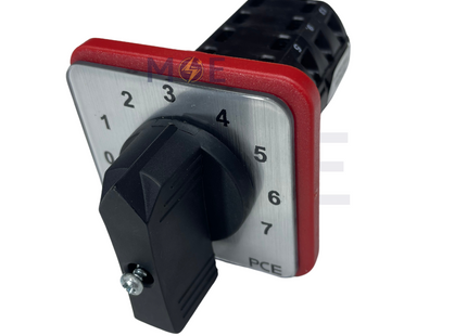 Merz Step-Switch with 0 side position 1-7 1P 20A 64x64mm |557042338 | مفتاح سلفرتور