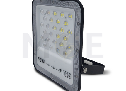 Cuperlight LED Black SMD Floodlight Daylight IP66 AC 220V 6500K 50W | CU-50W Lens