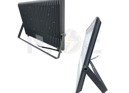 Blue point LED Gray SMD Floodlight Warmwhite IP66 AC 100-265V 3000K 400W | TGD40081