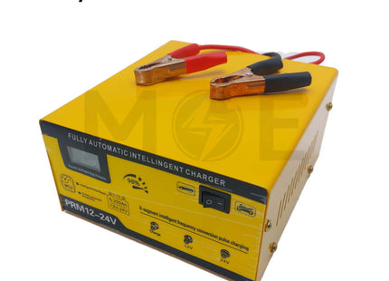 Intelligent Battery Charger 8 Segment Digital Display 12V/24V 15A | PRM 12-24V