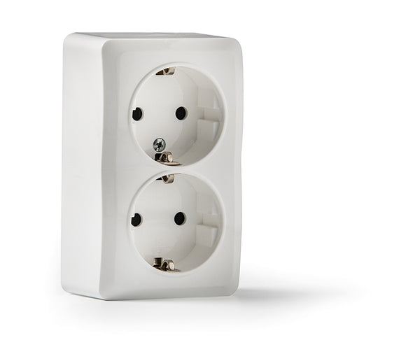 Famatel Multiple Double Socket-Outlet (2x Socket + Earth) 16A 250V | 7025 FM كادر بريز مجوز شوكو