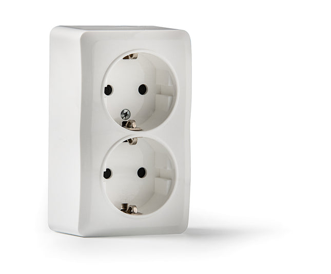 Famatel Multiple Double Socket-Outlet (2x Socket + Earth) 16A 250V | 7025 FM كادر بريز مجوز شوكو