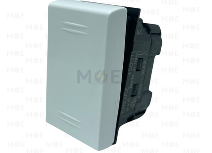 Ave SPA 1Way Switch Pure White 1P 16A 1module | 45B01 | مفتاح مفرد ابيض