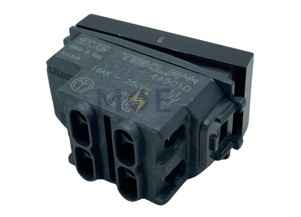 Ave SPA 1Way Switch Matt Black 2P 16A 0-1 1module | 445010 | مفتاح مفرد خطين اسود ناشف