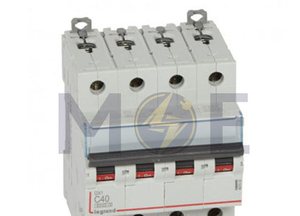 Legrand MCB 4P C 40A 6kA | 11604854 | دجنتور كهرباء ثلاثة فاز مع نتر - قاطع كهربائي رباعي