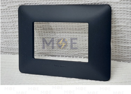 Bticino Matix Plastic Cover Plate Black Matt 3module | AM4803BBN-BlCk | بلاك بلاستيك اسود ناشف