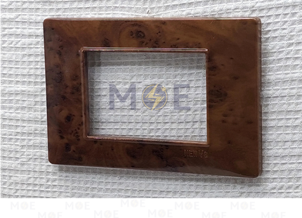NewVS/ Plana Plastic Cover Plate Shiny Brown Mobilia 3module | IT401 | بلاك بلاستيك بني لميع موبيليا