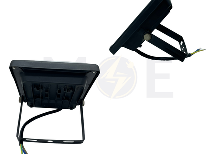 Cuperlight SMD LED Floodlight 10W Red Ip65 | RB-SMD 10W | برجكتور ليد انارة مطري احمر