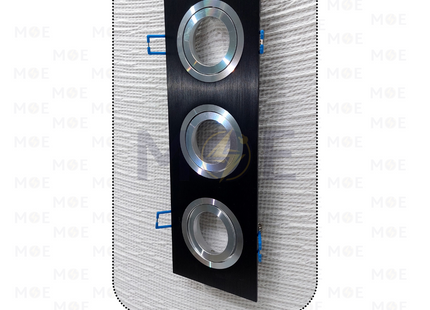 Triple downlight / Spotlight Frame MR16 Black Recessed Adjustable Square 24x7.5cm | سبوت فارغ مستطيل مخفي اسود وكروم متحرك مثلث