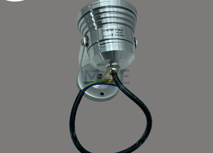CuperLight LED Silver COB Adjustable Garden Spotlight With Flat Base Daylight IP65 AC170-250V 10W | سبوت ليد ظاهر متحرك مع قاعدة فضي دايلايت