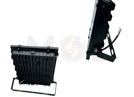 Cuperlight COB LED Floodlight 65W Daylight 6000K 6500Lm IP65 | FLD5054-65W | برجكتور ليد انارة مطري اسود دايلايت
