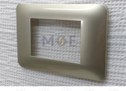 NewVS/ Legrand Plastic Cover Plate Gold 3module | PGB054 | بلاك بلاستيك ذهبي