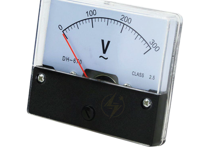 Orient Analog Voltmeter Panel Mount AC 300V 7x7cm | SF72-300V | ساعة فولت ابرة على خزانة