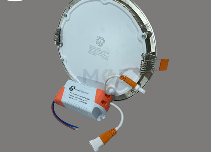 OB LED Downlight/ Panel Light Chrome Ceiling Flush Mounted Circular Warmwhite 3000K 1800Lm 15cm 18W | سبوت ليد مدور مخفي كروم ورم وايت