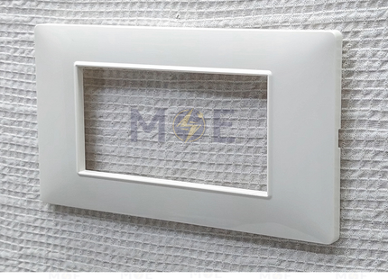 G-TECH/ Plana Cover Plate 4module White | PGV007 | بلاك مربع ابيض