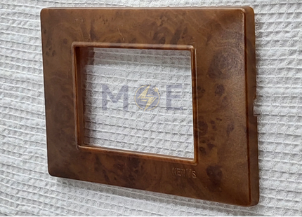 NewVS/ Plana Plastic Cover Plate Brown Bronze B 3module | BrownBronze-B-7 | بلاك بلاستيك بني برونز