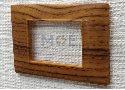 Other/Plana Plastic Cover Plate Wooden Oak 54 3module | بلاك بلاستيك خشبي سنديان