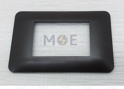 NewVS/ Legrand Plastic Cover Plate Grain 3module | PGB110-A005 | بلاك بلاستيك قمحي