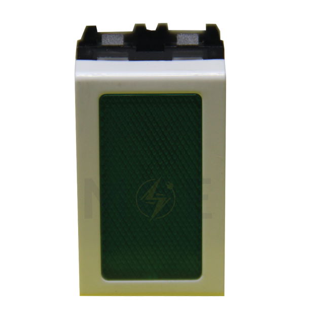 Master White Prismatic Indicator Unit Green 250V 1Module | 6026-Gn | لمبة اشارة ابيض ضو اخضر