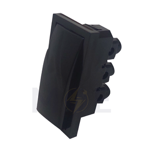 Golden Rose 1Way Switch Black 10A 250V | 701-Bl | مفتاح مفرد اسود