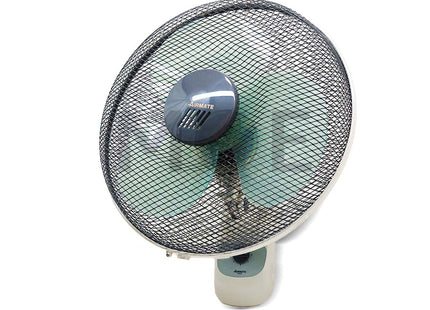 Airmate Wall Fan with Pull Cord Gray 60W 3 Blades 16inch مروحة حائط 3 فراشات مع حبلة رمادي