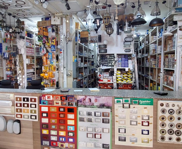 Mohamad Osman Electric MOE MOELECTRIC ELECTRICAL AND LIGHTING SUPPLIES Electrical Supply Shop Sales counter كونتوار المبيعات لدى كهرباء محمد عثمان ادوات كهربائية وانارة